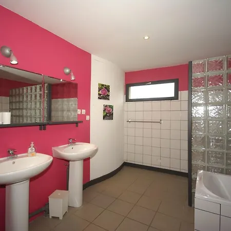 Casa vacanze Luxurious Holiday In With Swimming Pool *